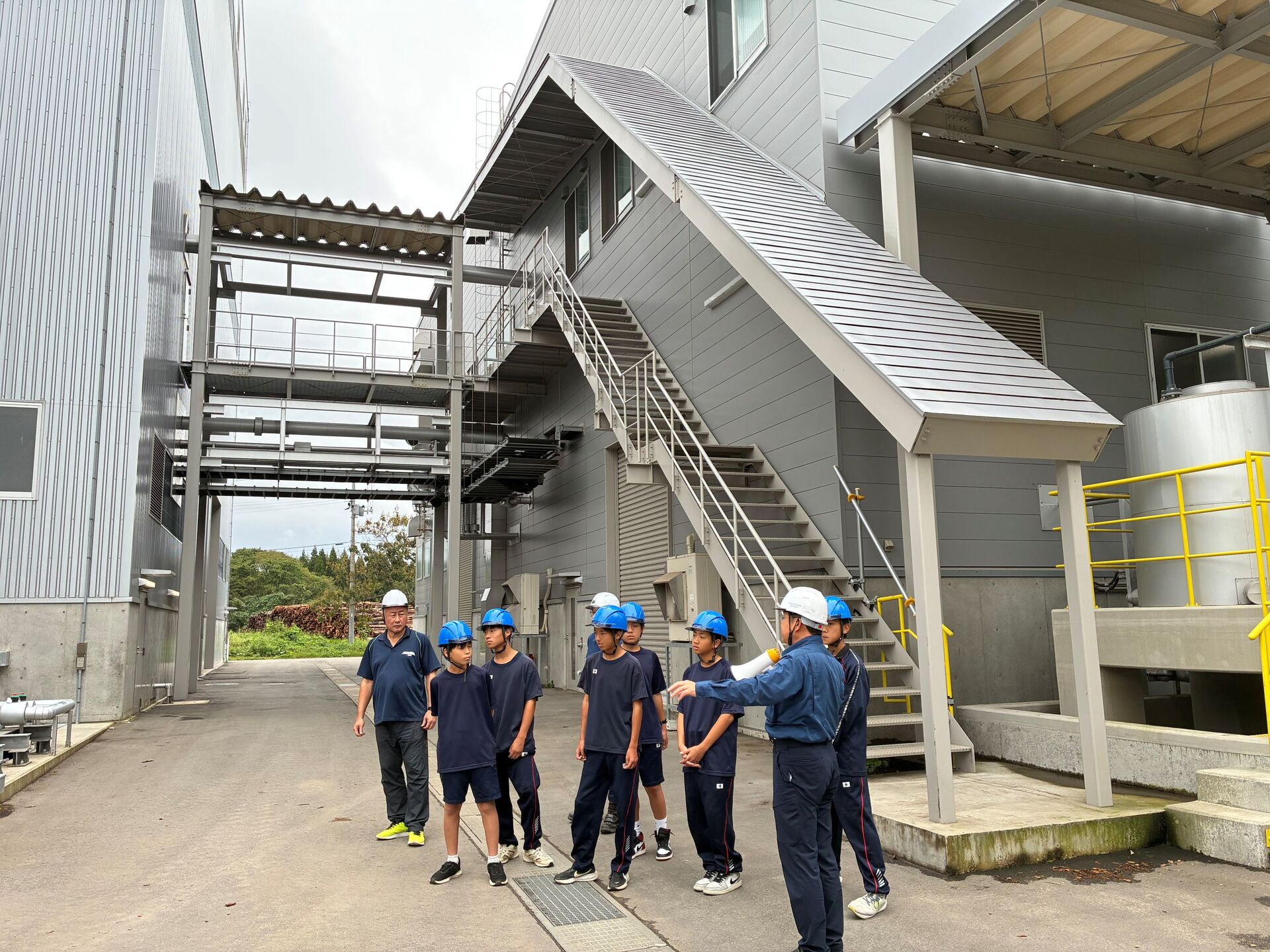 坂下中学校1年生が郷土理解学習で来所いしました